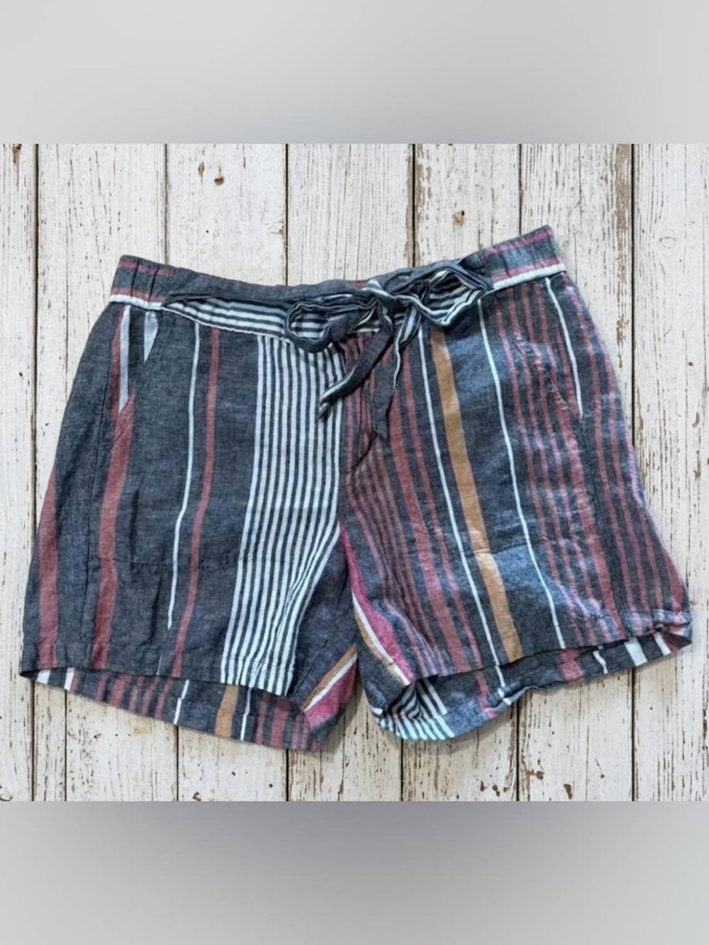 Liz Claiborne Multicolor Vertical-Striped Shorts Linen Blend Shorts